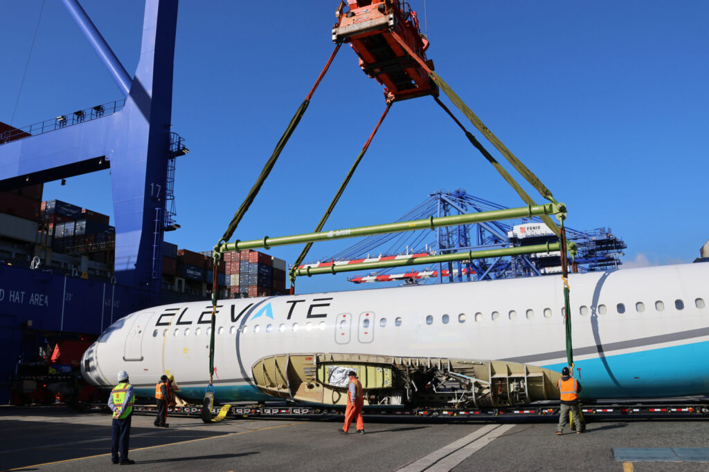 LGH and Golden Gate Airbus Lift at Long Beach Port- from Case Study