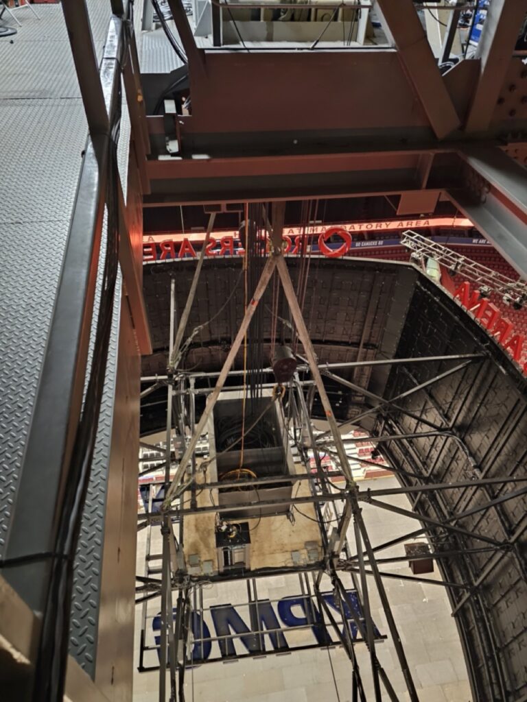 LGH - LucentHD case study, Vancouver Canucks Rogers Arena arena lift
