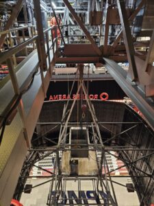 LGH - LucentHD case study, Vancouver Canucks Rogers Arena arena lift