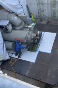 Air Skates from LGH moving a large Chiller.