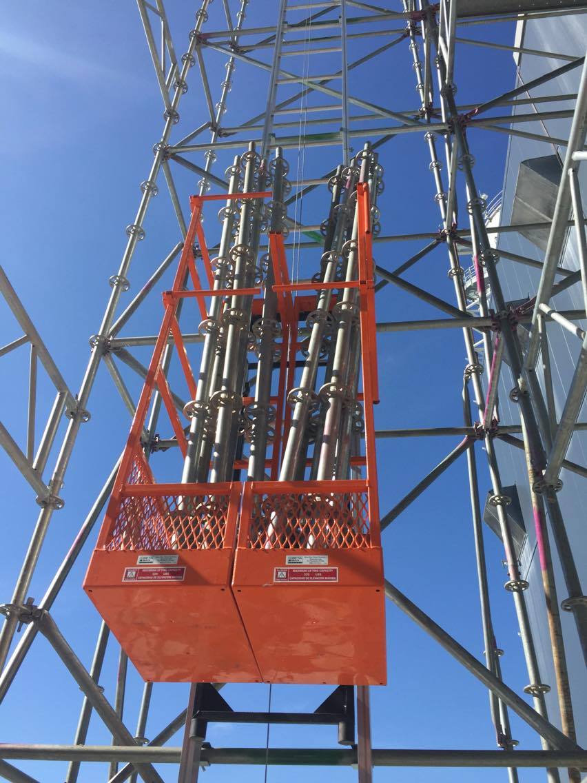 Jobsite photo of the Maxial Track Hoist system rental from LGH.